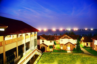 Khu nghỉ dưỡng Lăng Cô